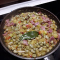 El cooksnap de Mar cuando hizo Habitas baby con piquillos y jamón .