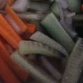 Cooksnap dari Lydia Mills untuk resep Acar timun wortel (Tanpa Cuka)