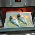 El cooksnap de Antonia83 cuando hizo Dorada al horno con patatas panaderas y cebollas asadas🐟🐟.