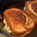 Mukul Dutt का कुकस्नैप जब उन्होंने सैंडविच (sandwich recipe in Hindi) बनाया था।