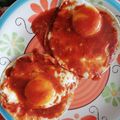 El cooksnap de Regina Hernandez cuando hizo Huevos estrellados en salsa de tomate.
