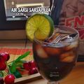 Cooksnap Hani Shaimi semasa beliau membuat Sarsaparilla Float.