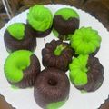 Cooksnap dari Yuni Suryaningsih untuk resep Bolu pandan santan kukus lembut gurih