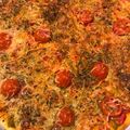 El cooksnap de @tesa.cuina cuando hizo Pizza con tomates cherry y escalivada.