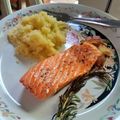 Cooksnap dari Syurlia Putri untuk resep Pan-fried Salmon sederhana, cepat, dan praktis