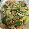 รูป Cooksnap ของ chanis เมื่อเขาทำ แตงกวาผัดไข่