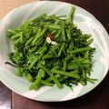 Lin Shu Jhen 的 蒜炒空心菜 cooksnap