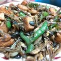 Shuzhen Guo 的 豆豉炒糯米椒小魚豆干 cooksnap