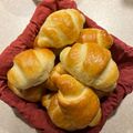 *𝑆𝑎𝑖𝑛𝑎🌈🏡*'s cooksnap of when they made Japanese Butter Rolls (Table Rolls, Dinner Rolls, White Bread Rolls).