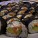 El cooksnap de spedgra cuando hizo Sushi casero- Maki de aguacate, salmón y langostino con queso crema.