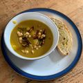 Sam Meadley's cooksnap of when they made Spiced Pumpkin Soup and Garlic Bread.
