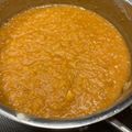 Joetel Cooksnap-ja, amikor elkészítette a(z) Paradicsomos vöröslencse főzelék virslivel receptet.