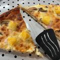 Cooksnap από Stacy! στη συνταγή Πίτσα με ανανά - Το νανανία μου! (Hawaiian)