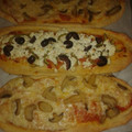 Cooksnap από Ευδοκια Βαγενα στη συνταγή Πεϊνιρλί με ντομάτα μοτσαρέλα,βασιλικό και γαλοπούλα καπνιστή 😋