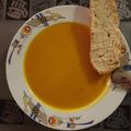 Didodance's cooksnap of when they made Fruchtige Kürbissuppe.