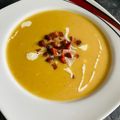 Anett Kovács Cooksnap-ja, amikor elkészítette a(z) Sárgaborsó krémleves receptet.
