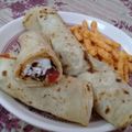 Hina Ibrahim's cooksnap of when they made Boti paratha roll.