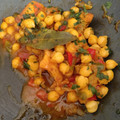 El cooksnap de Gabriel cuando hizo Garbanzos con pollo a mi estilo.