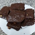 El cooksnap de rosy antonova cuando hizo Brownie original con cobertura de chocolate blanco.