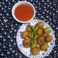 Harsha Solanki का कुकस्नैप जब उन्होंने मटर बोन्डा(matar bonda recipe in hindi) बनाया था।