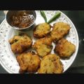 Rakhi Gupta का कुकस्नैप जब उन्होंने उड़द की दाल का वड़ा (urad ki dal ka vada recipe in Hindi) बनाया था।