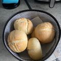 Zsanett Krizmanich Cooksnap-ja, amikor elkészítette a(z) Házi zsemle receptet.