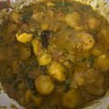 chaitali ghatak का कुकस्नैप जब उन्होंने चटपटी बेबी पोटैटो करी (chatpati baby potato curry recipe in Hindi) बनाया था।