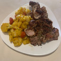 El cooksnap de Eduardo Agudo Alba cuando hizo Muslo de pollo deshuesado con patatas express.