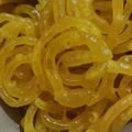 Ritu Singal का कुकस्नैप जब उन्होंने उड़द दाल की जलेबी (Urad dal ki jalebi recipe in hindi) बनाया था।