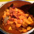 Cooksnap của Bui Thanh Van khi họ làm theo món Bò hầm rau củ ăn kèm bánh mì