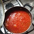 El cooksnap de Melanie Bayley cuando hizo Salsa para pizza multiuso 😁.