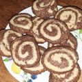 Cooksnap από Stella Konstantinou στη συνταγή Νηστίσιμα κουλουράκια δίχρωμα