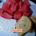 Cooksnap από zinovia papa στη συνταγή Σαλάτα με καρπούζι, φέτα και καρύδια