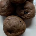 El cooksnap de Veronica Sellanes cuando hizo Versión muffins de la torta de banana y chocolate by Mamucha Sil.