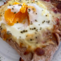 El cooksnap de maybe cuando hizo Pizza en sartén con bordes de queso.