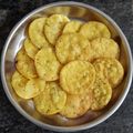 Unnati Bhavsar's cooksnap of when they made રવા મેંદાની પૂરી (Rava Mendani Puri Recipe in Gujarati).