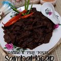 Cooksnap Aznie Khasri semasa beliau membuat Daging & Paru Masak Sambal Kicap Mak Misah.