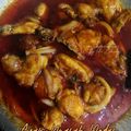 Cooksnap Nor Zahida Aini semasa beliau membuat Ayam pedas mek kelate 😍.