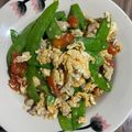รูป Cooksnap ของ เย็นนี้กินอะไรดี ? เมื่อเขาทำ ถั่วลันเตาผัดไข่