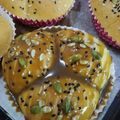 Cooksnap Maisarah Mamat semasa beliau membuat Roti Sarang Lebah.
