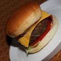 Angela Mertoyono's cooksnap of when they made Homemade beef burgers.