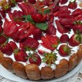 Cooksnap de Gumus Dino Food sur la recette Charlotte aux fraises