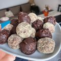 Berki Aténé Cooksnap-ja, amikor elkészítette a(z) Mézeskalács - golyók sütés nélkül🌲🌲🌲 receptet.