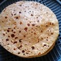 Sapana Kanani's cooksnap of when they made ફૂલકા રોટલી(phulka roti in Gujarati).