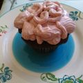 Gyöngyi 💇‍♀️ Cooksnap-ja, amikor elkészítette a(z) Kakaós muffin, epres mascarpone krémmel és oreo keksszel receptet.