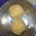 Minu upadhyay का कुकस्नैप जब उन्होंने बेसन के लड्डू (besan ke ladoo recipe in Hindi) बनाया था।