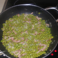 El cooksnap de Ingrid Parra Diaz cuando hizo Guisantes con bacon y huevo duro.