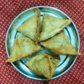 Gautami का कुकस्नैप जब उन्होंने मिनी समोसे (mini samose recipe in Hindi) बनाया था।