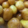 صورة من صدقه للاموات، شاركها بعد تجربة وصفة لقيمات الكاسترد طعم ولون خطير👍