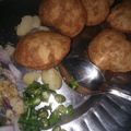 Rekha Varsani का कुकस्नैप जब उन्होंने गोल गप्पे (gol gappe recipe in Hindi) बनाया था।
